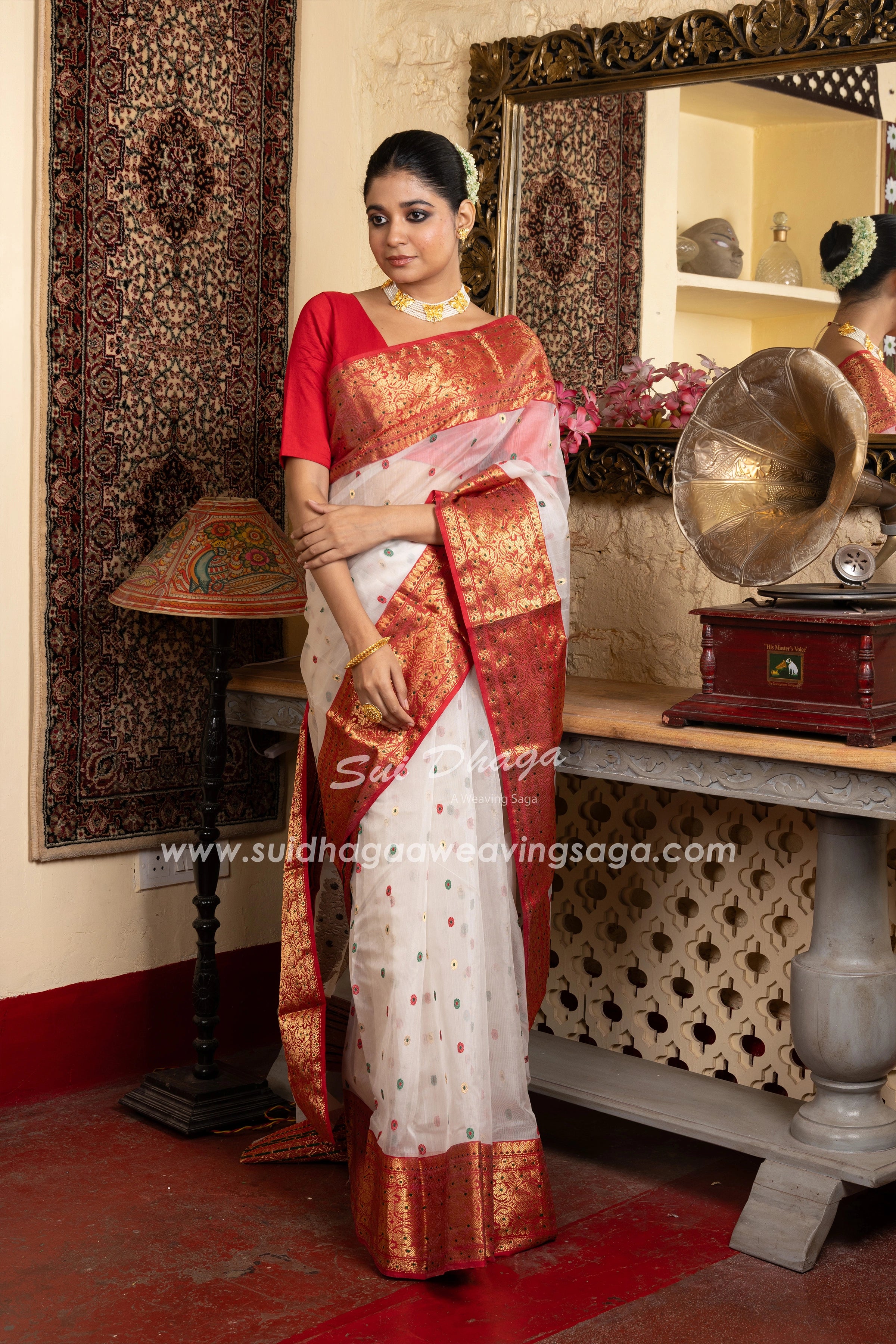 Red Border Exclusive Chanderi Katan saree